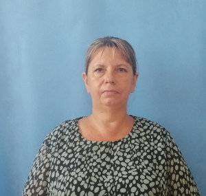 Помощник воспитателя Губарева Лариса Петровна Помощник воспитателя Губарева Лариса Петровна